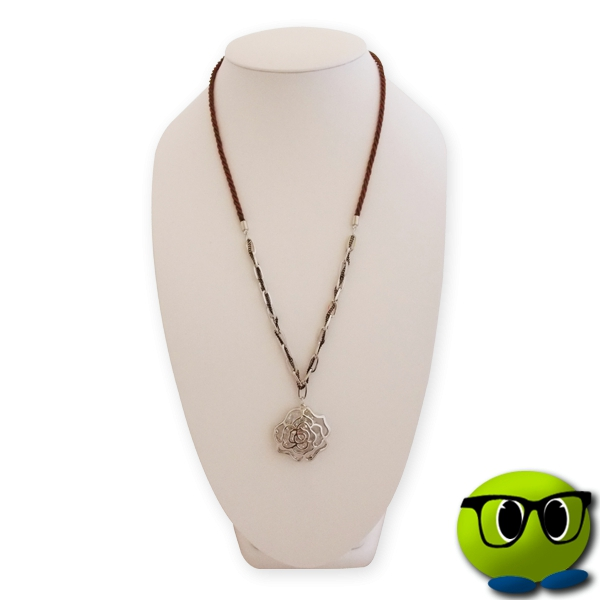 Beau Sautoir Orné D'une Jolie Fleur - Mrbulle 3 Beau Sautoir Orné D'une Jolie Fleur - Mrbulle