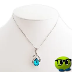 Joli Collier Argenté Avec Un Pendentif Cygne Bleu Turquoise Et Strass - Mrbulle -Magasin De Décoration 5633 photo