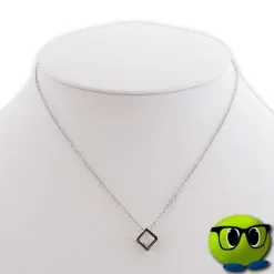 Collier Ravissant à Pendentif Cube Argenté Et Faux Diamant - Mrbulle -Magasin De Décoration 6013 photo